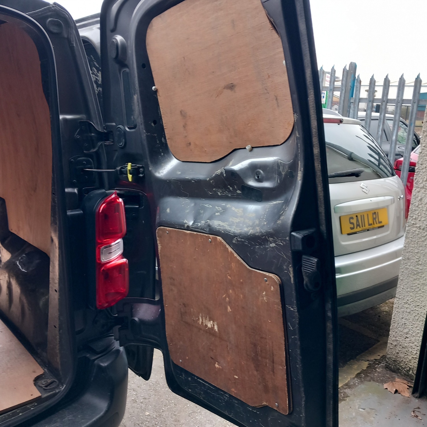 Used Peugeot Expert 2018 for sale - 77964915: Photo 24