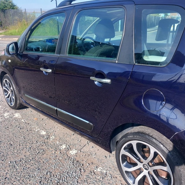 Used Citroen C3 Picasso 2014 for sale - 74949081: Photo 11