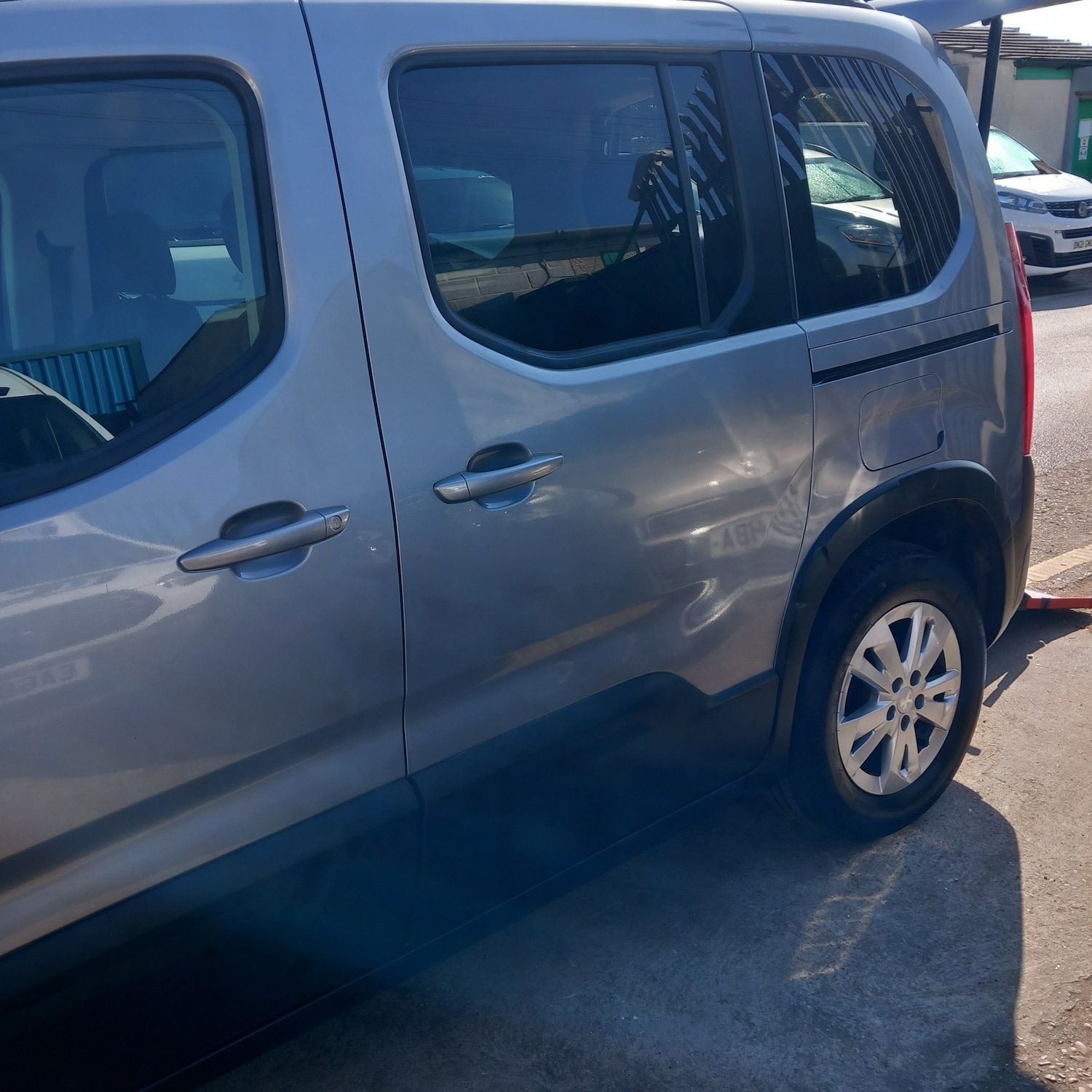 Vehicle 19