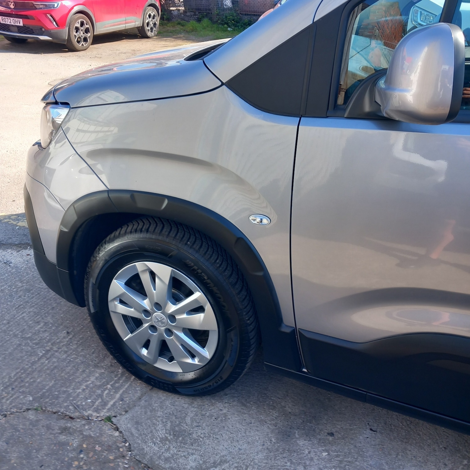 Vehicle 5