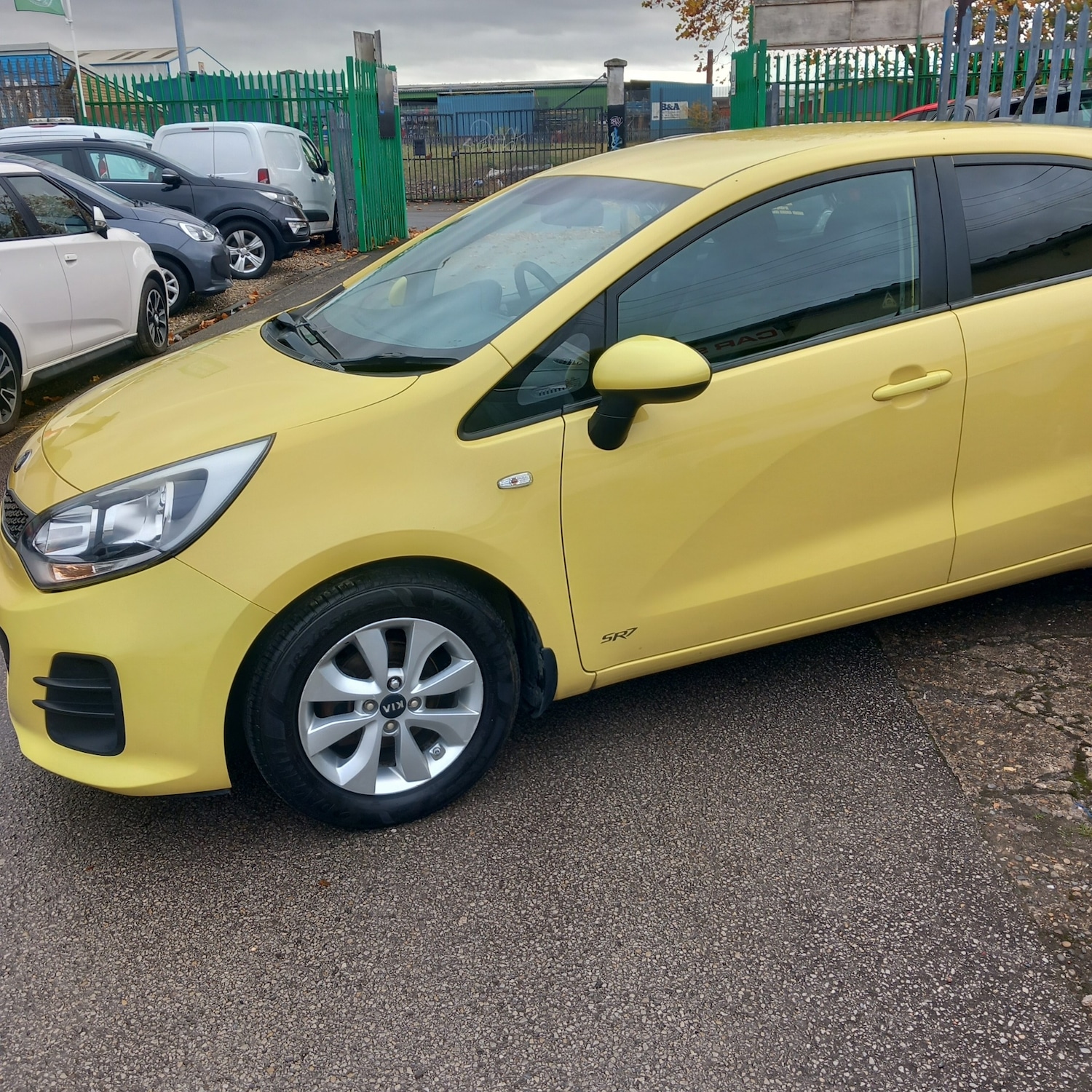 Used Kia Rio 2015 for sale - 76449689: Photo 4