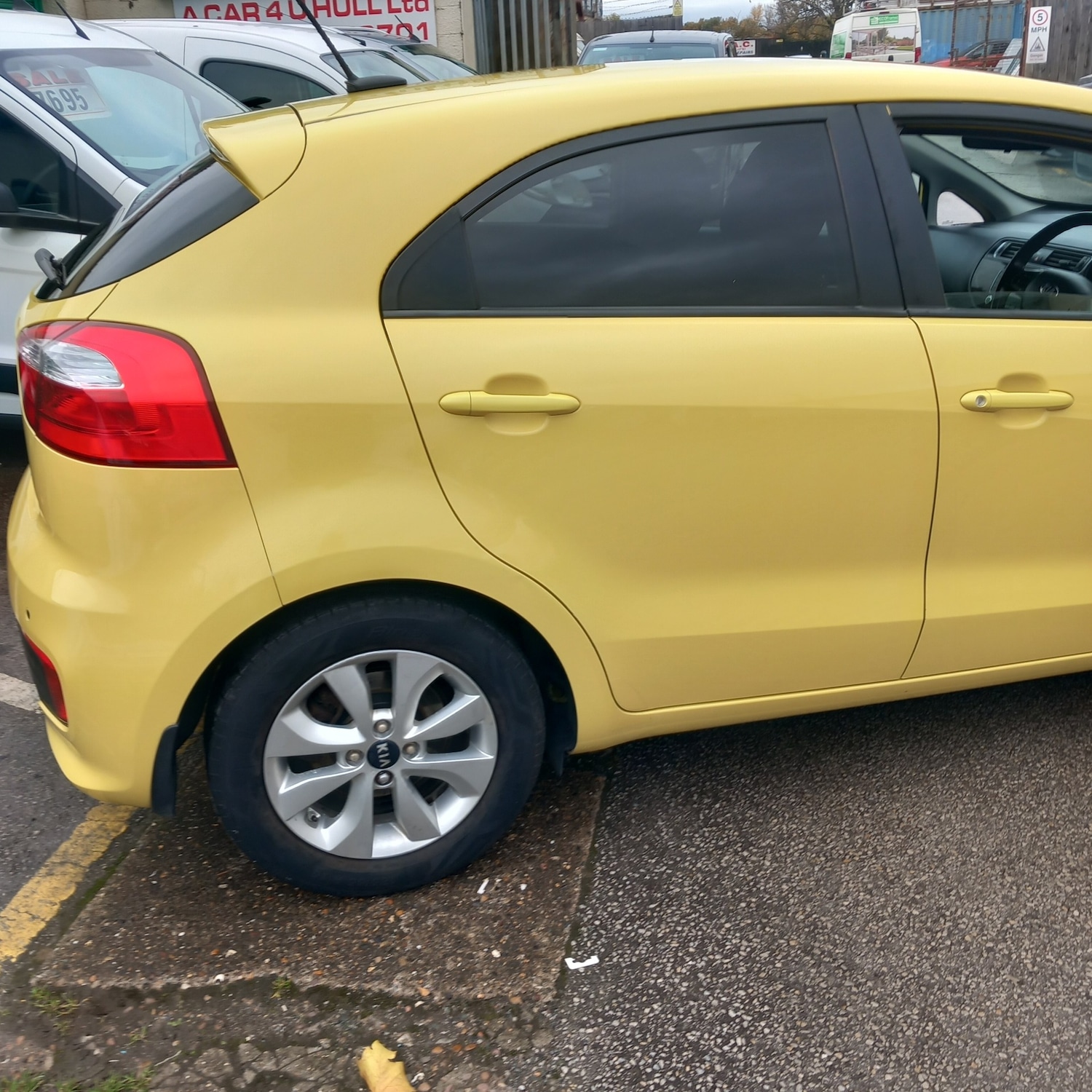Used Kia Rio 2015 for sale - 76449689: Photo 9