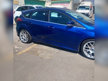 Used Ford Focus 2015 for sale - 79457031: Photo