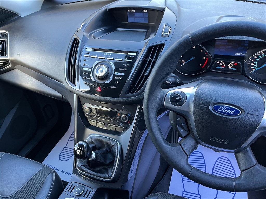 Used Ford Kuga 2015 for sale - 77036457: Photo 31