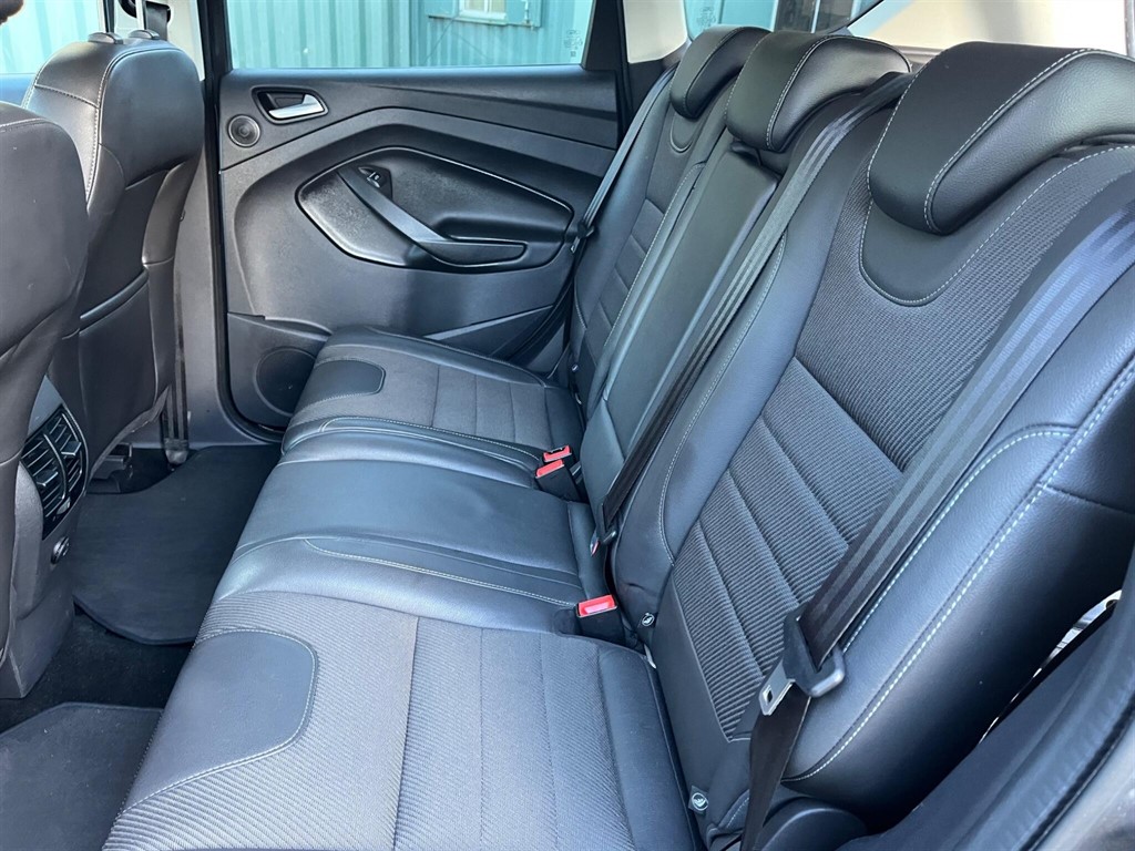 Used Ford Kuga 2015 for sale - 77036457: Photo 41