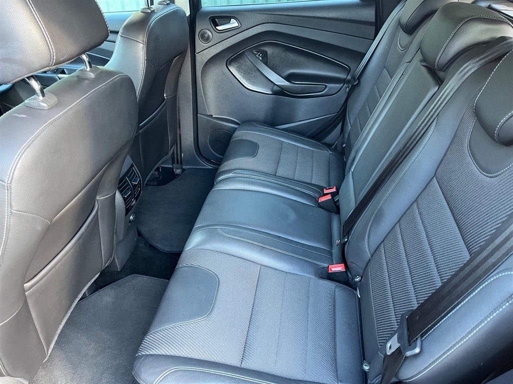 Used Ford Kuga 2015 for sale - 77036457: Photo 42