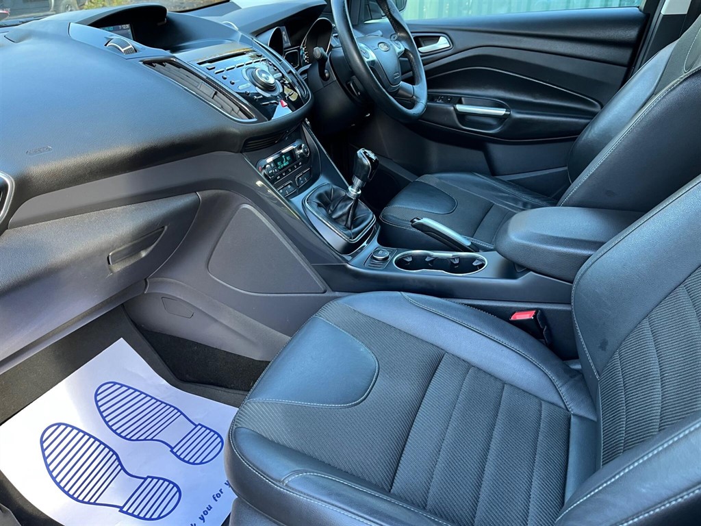 Used Ford Kuga 2015 for sale - 77036457: Photo 45