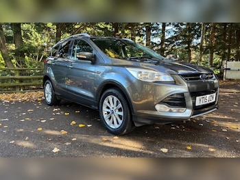 Used Ford Kuga 2015 for sale - 77036457: Photo