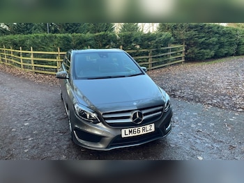 Used Mercedes-Benz B Class 2016 for sale - 77036447: Photo