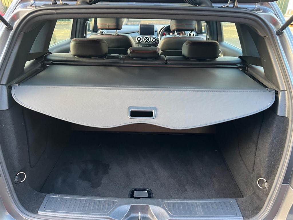 Used Mercedes-Benz B Class 2016 for sale - 77036447: Photo 45