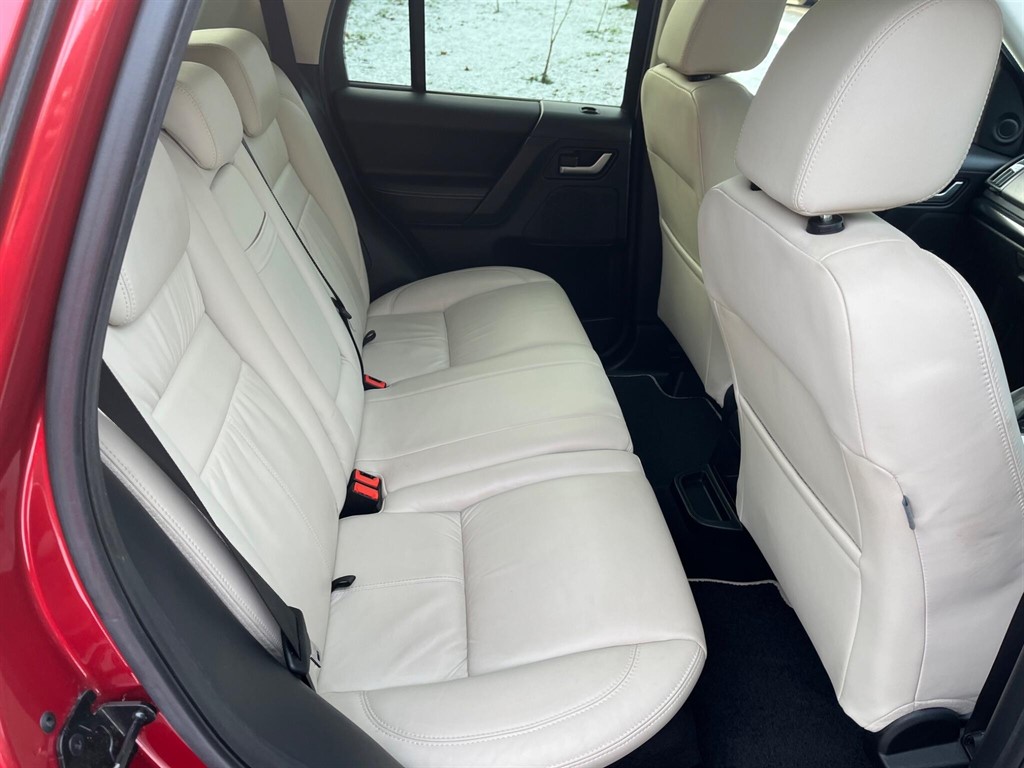 Used Land Rover Freelander 2011 for sale - 77122844: Photo 34