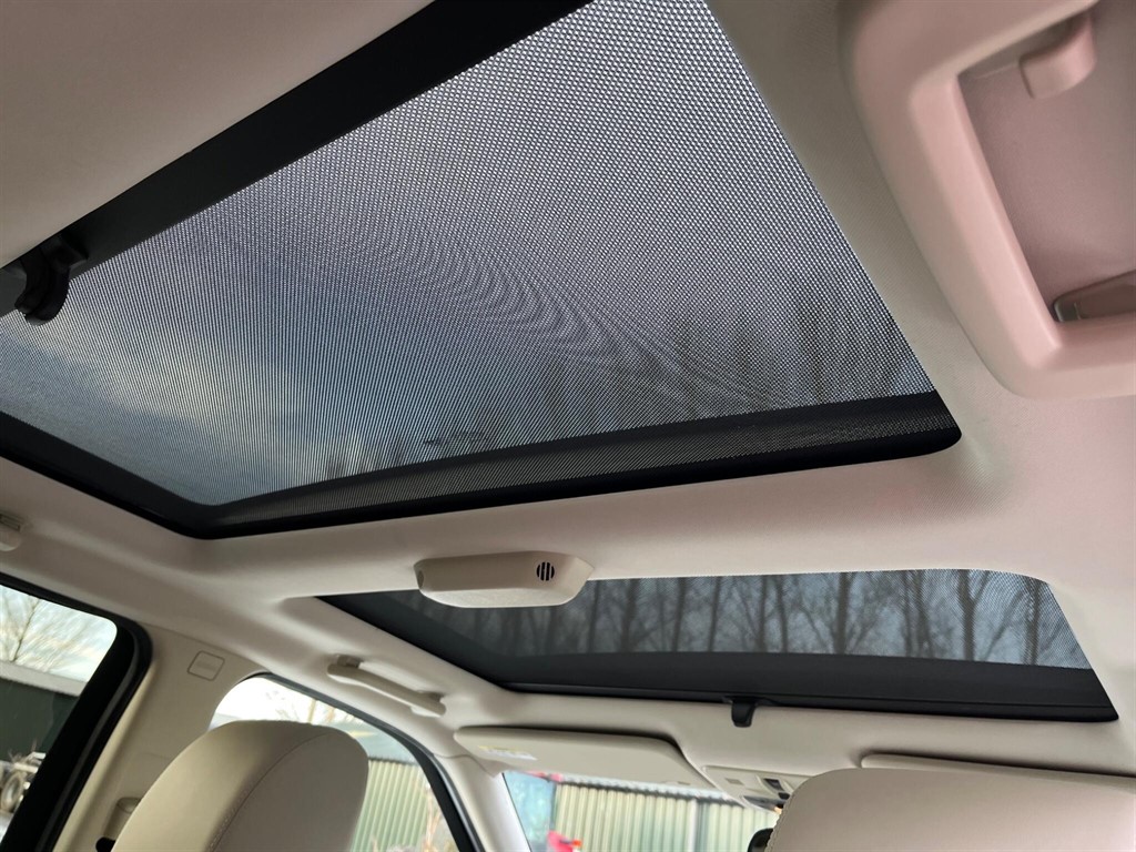 Used Land Rover Freelander 2011 for sale - 77122844: Photo 47