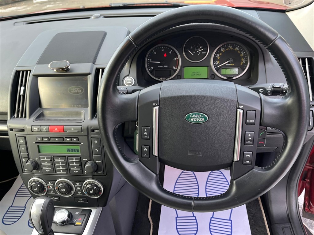 Used Land Rover Freelander 2011 for sale - 77122844: Photo 65