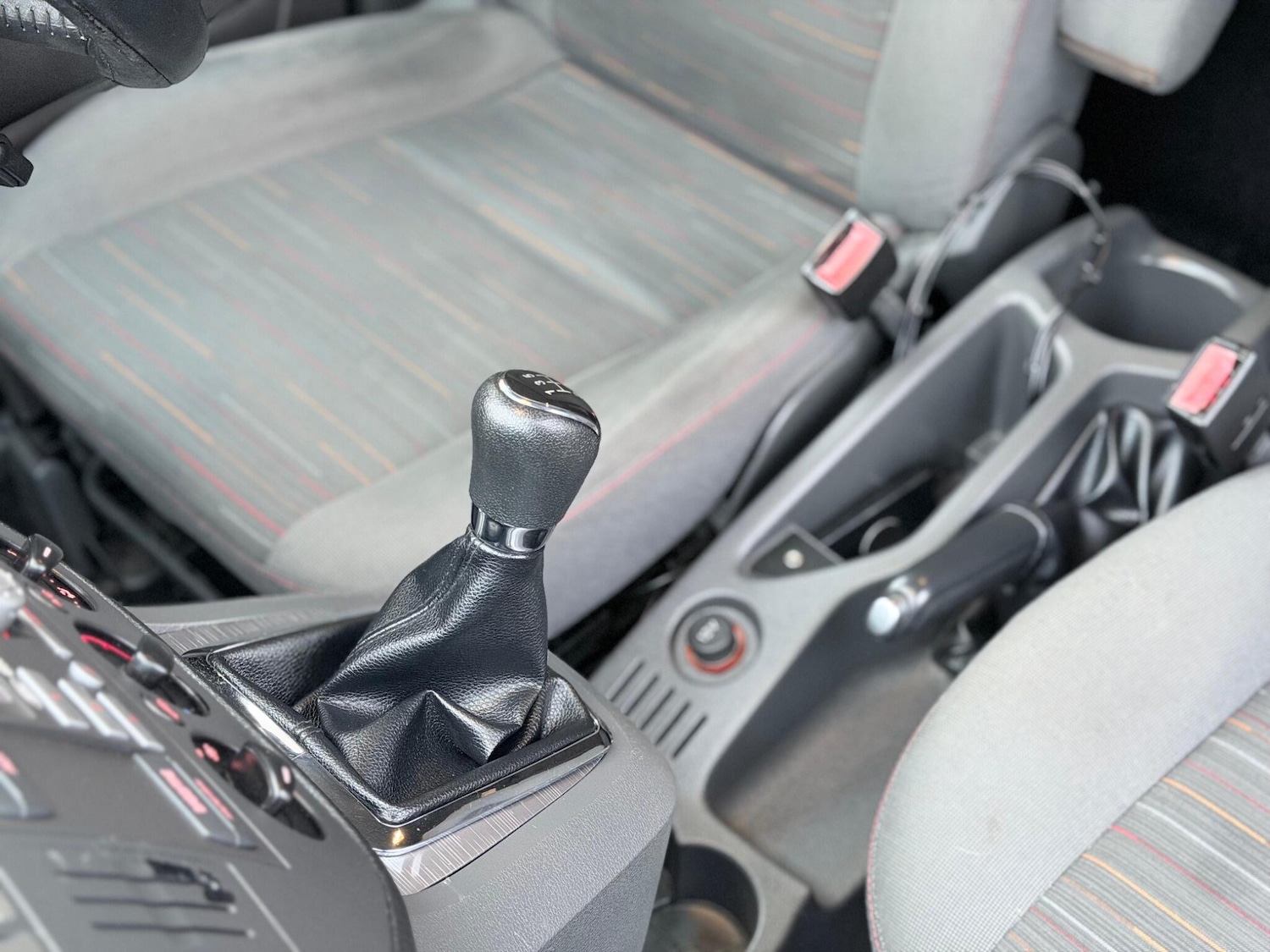 Used Ford C-Max 2008 for sale - 77156209: Photo 37