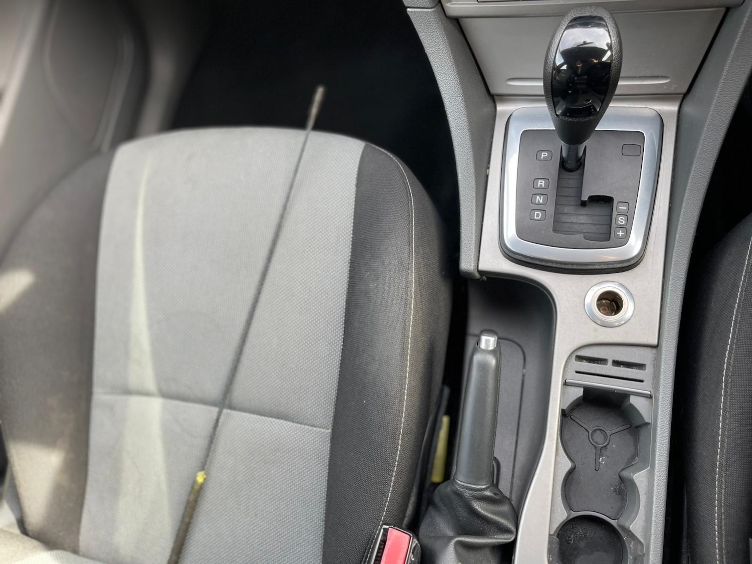 Used Ford Focus 2010 for sale - 76527730: Photo 18