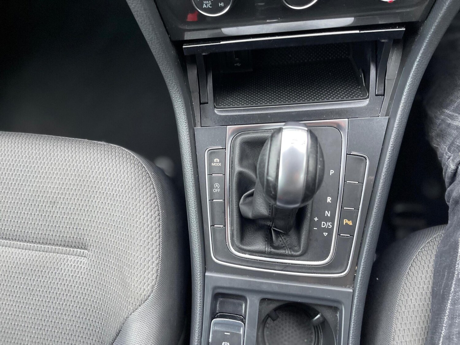 Used Volkswagen Polo 2017 for sale - 77523767: Photo 17