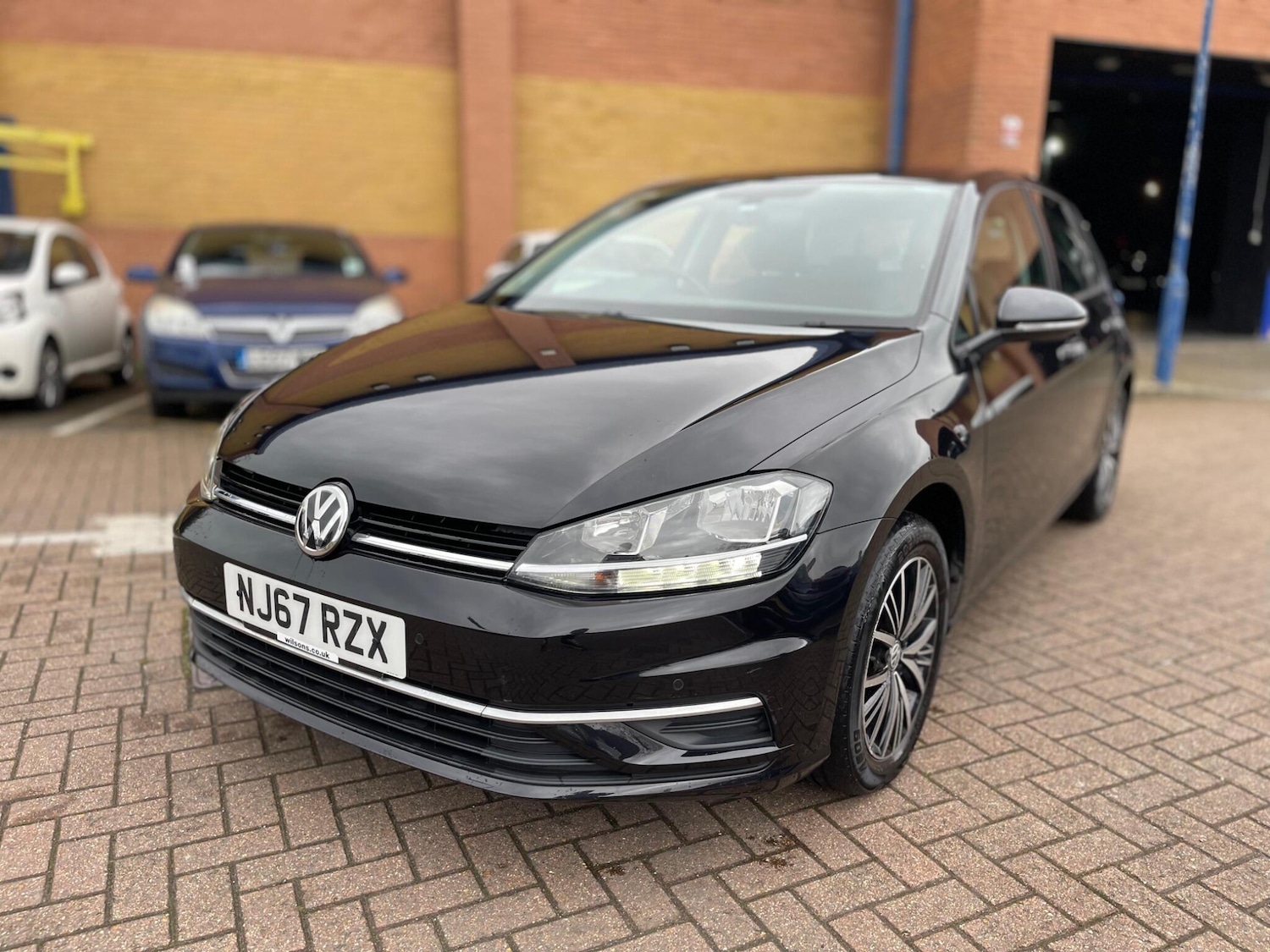 Used Volkswagen Polo 2017 for sale - 77523767: Photo 4