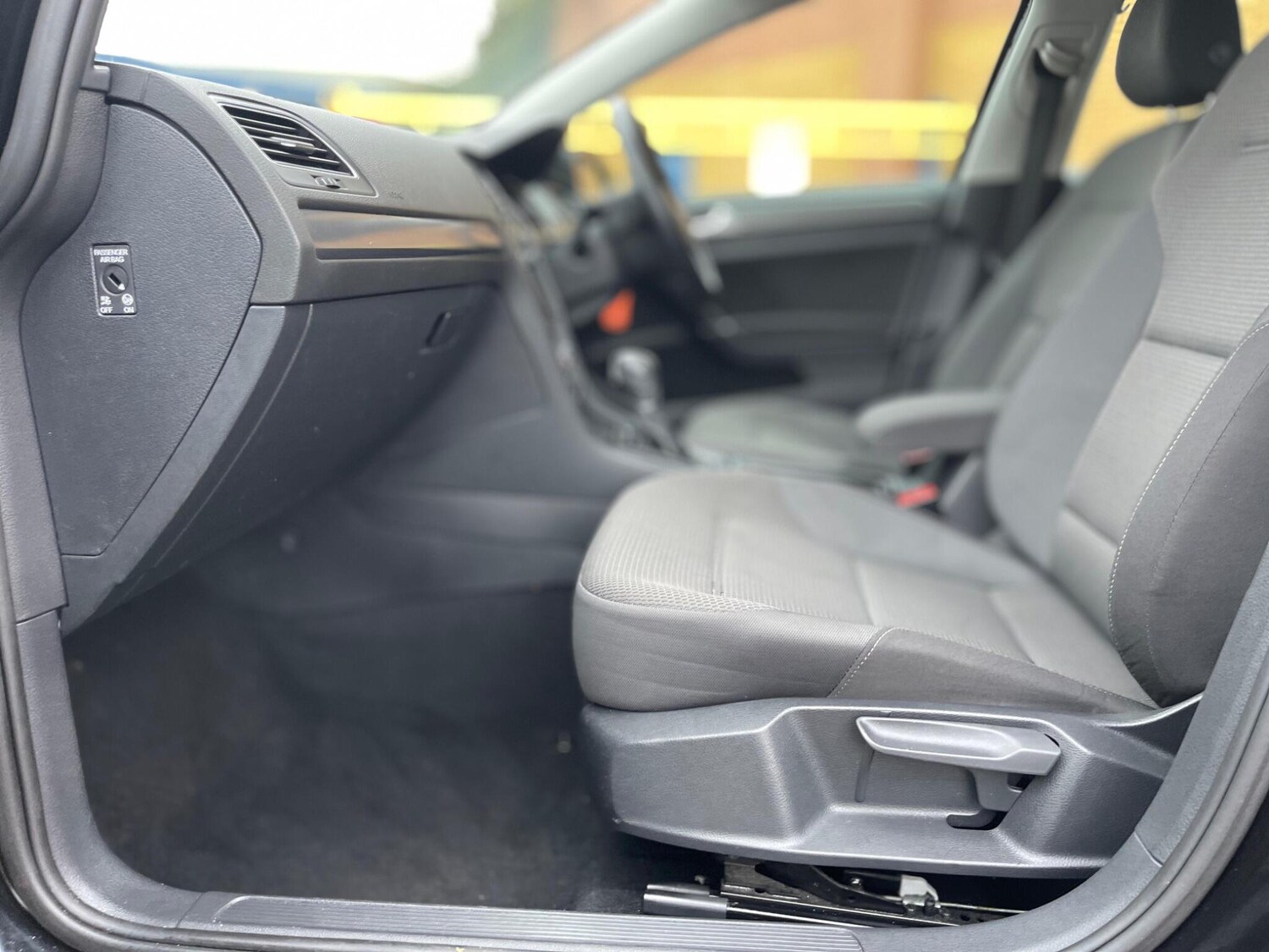 Used Volkswagen Polo 2017 for sale - 77523767: Photo 54