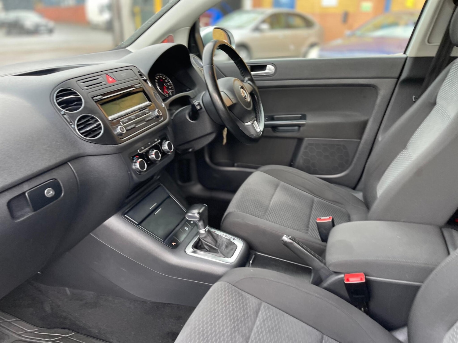 Used Volkswagen Golf Plus 2009 for sale - 77537577: Photo 41