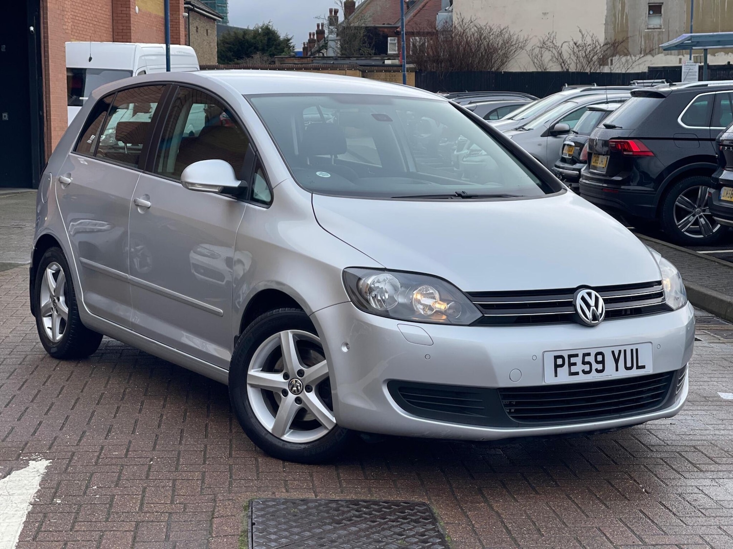 Used Volkswagen Golf Plus 2009 for sale - 77537577: Photo 6