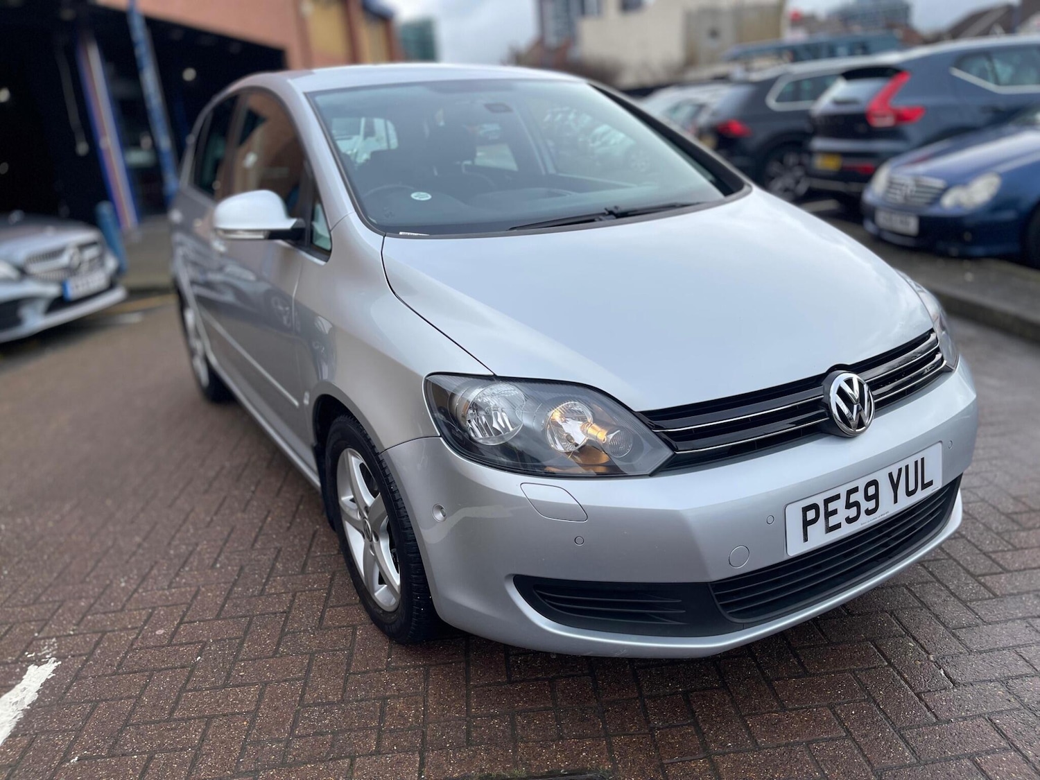 Used Volkswagen Golf Plus 2009 for sale - 77537577: Photo 8