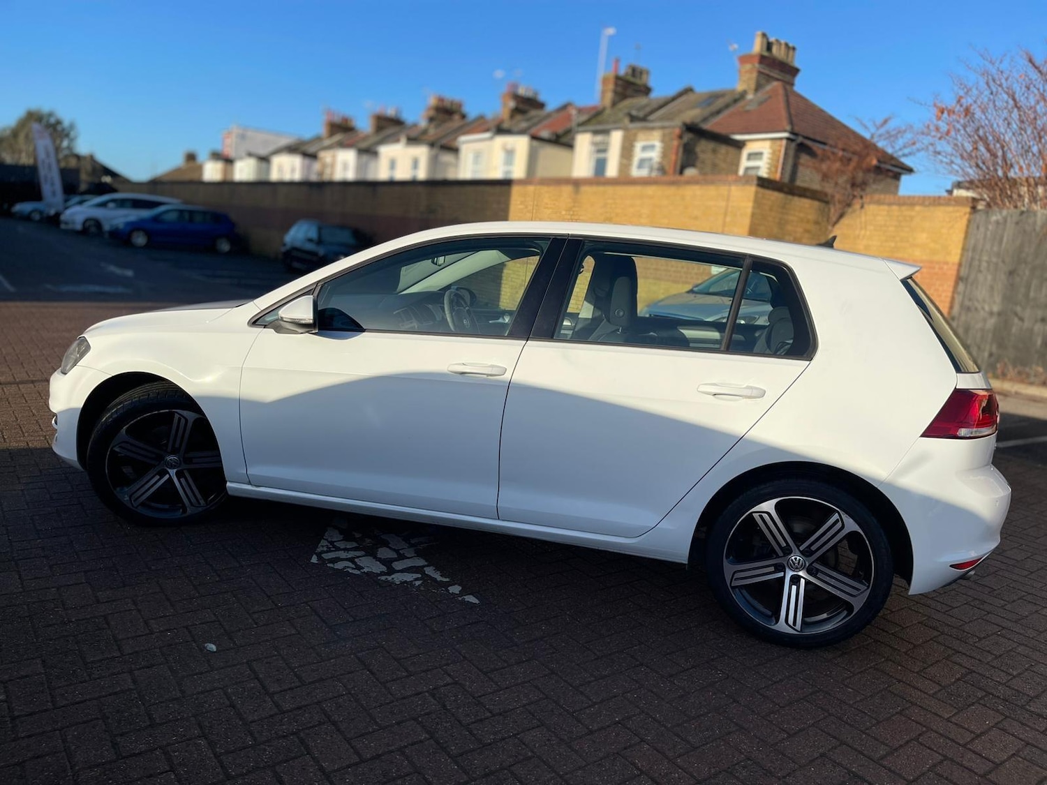 Used Volkswagen Golf 2016 for sale - 77016554: Photo 11