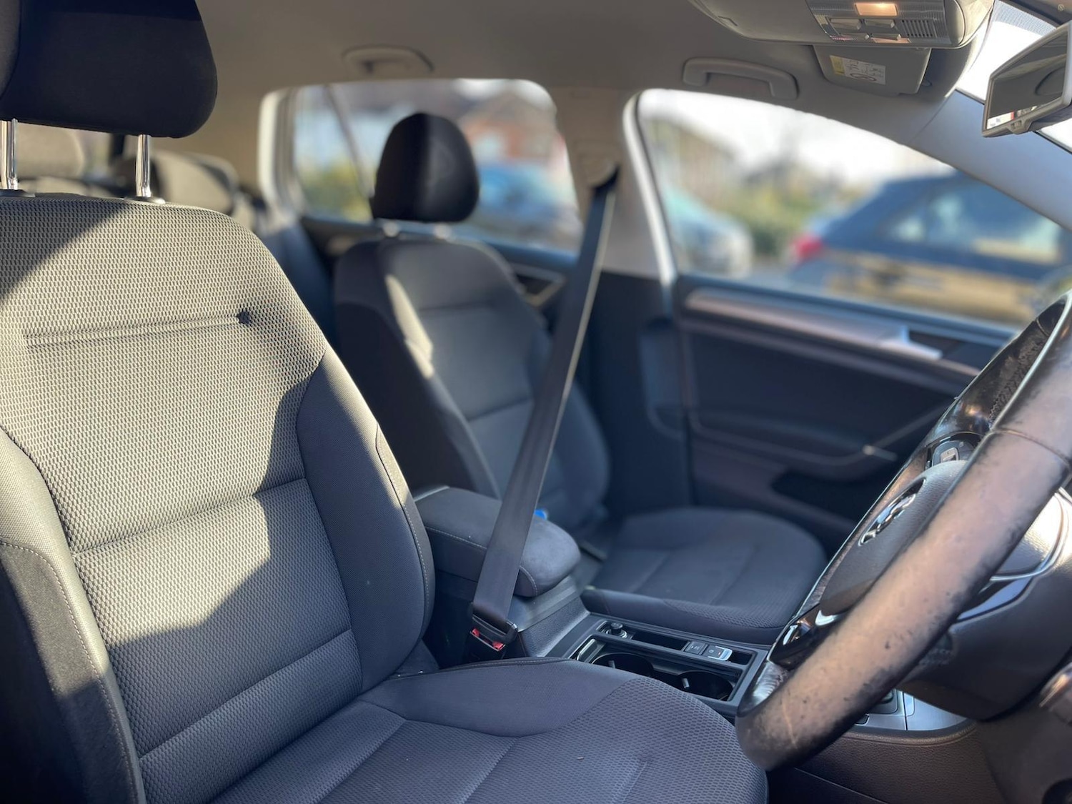 Used Volkswagen Golf 2016 for sale - 77016554: Photo 16