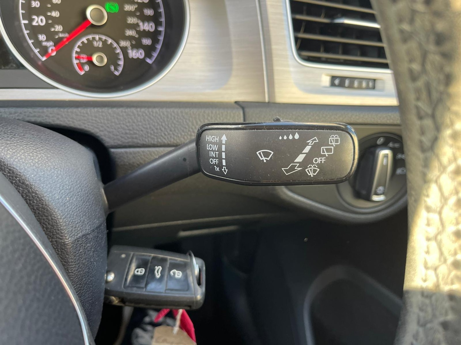 Used Volkswagen Golf 2016 for sale - 77016554: Photo 23