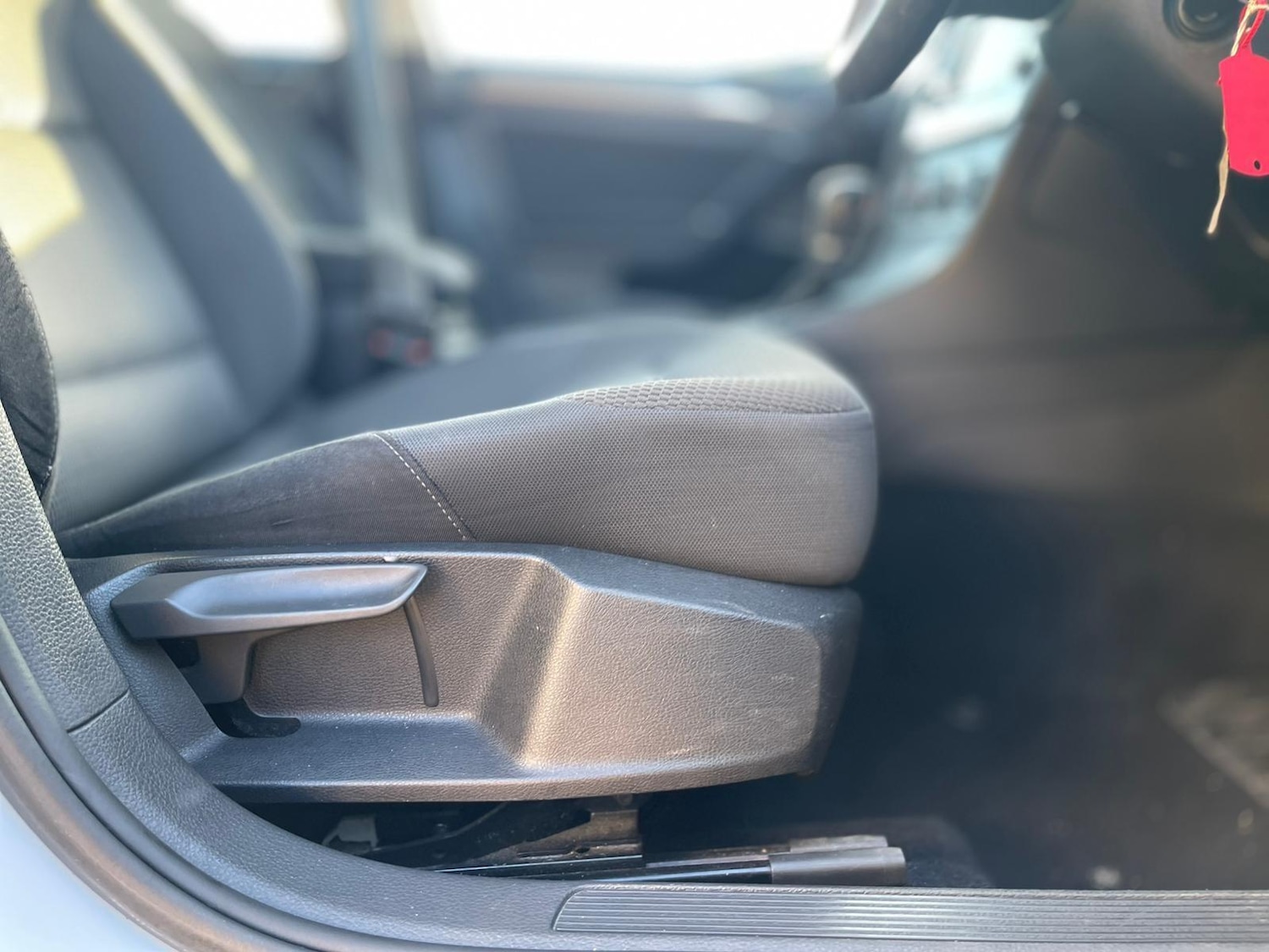 Used Volkswagen Golf 2016 for sale - 77016554: Photo 29