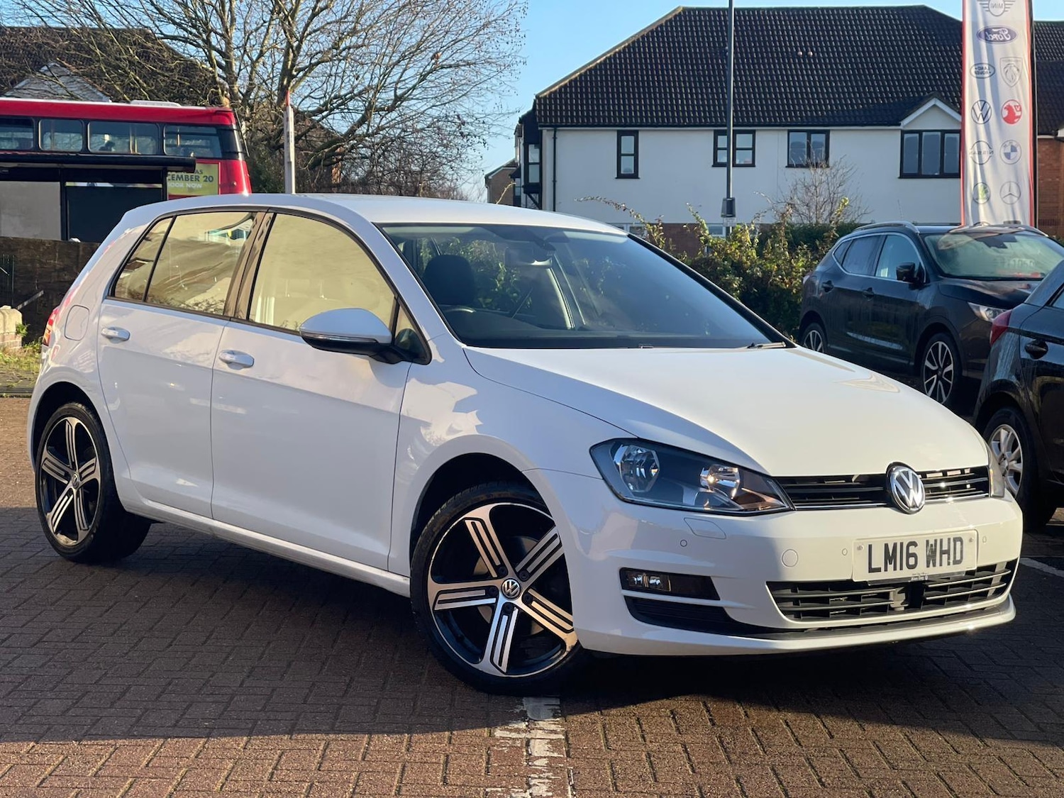 Used Volkswagen Golf 2016 for sale - 77016554: Photo 8
