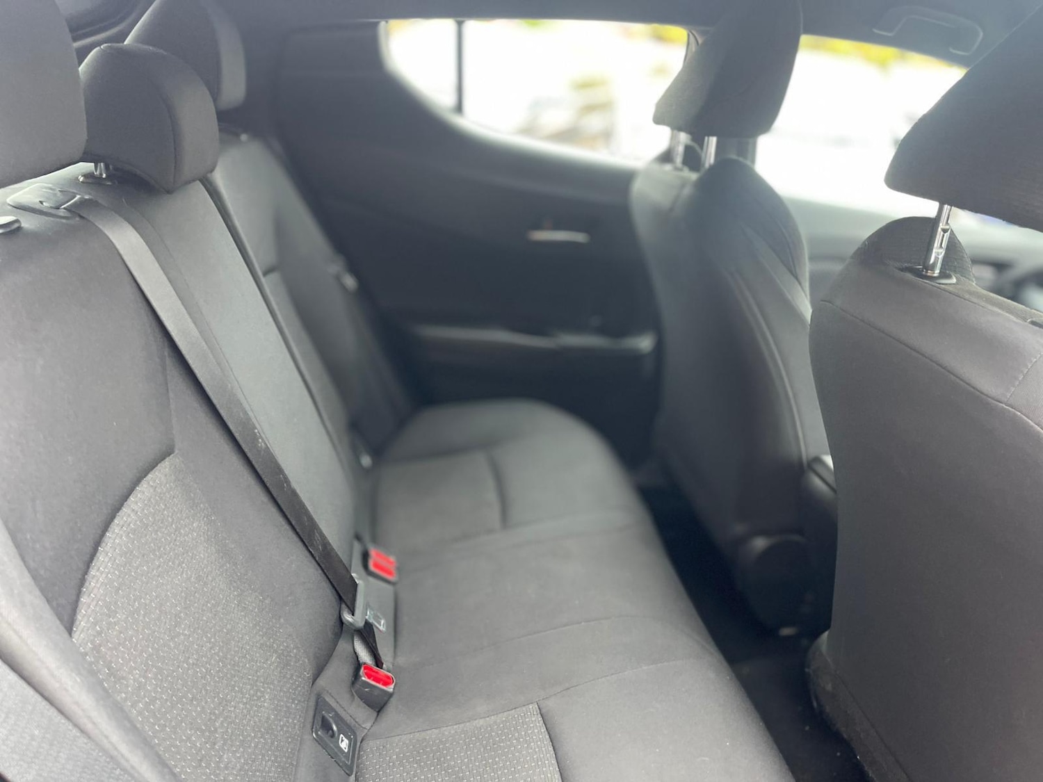 Used Toyota C-HR 2019 for sale - 76992433: Photo 18