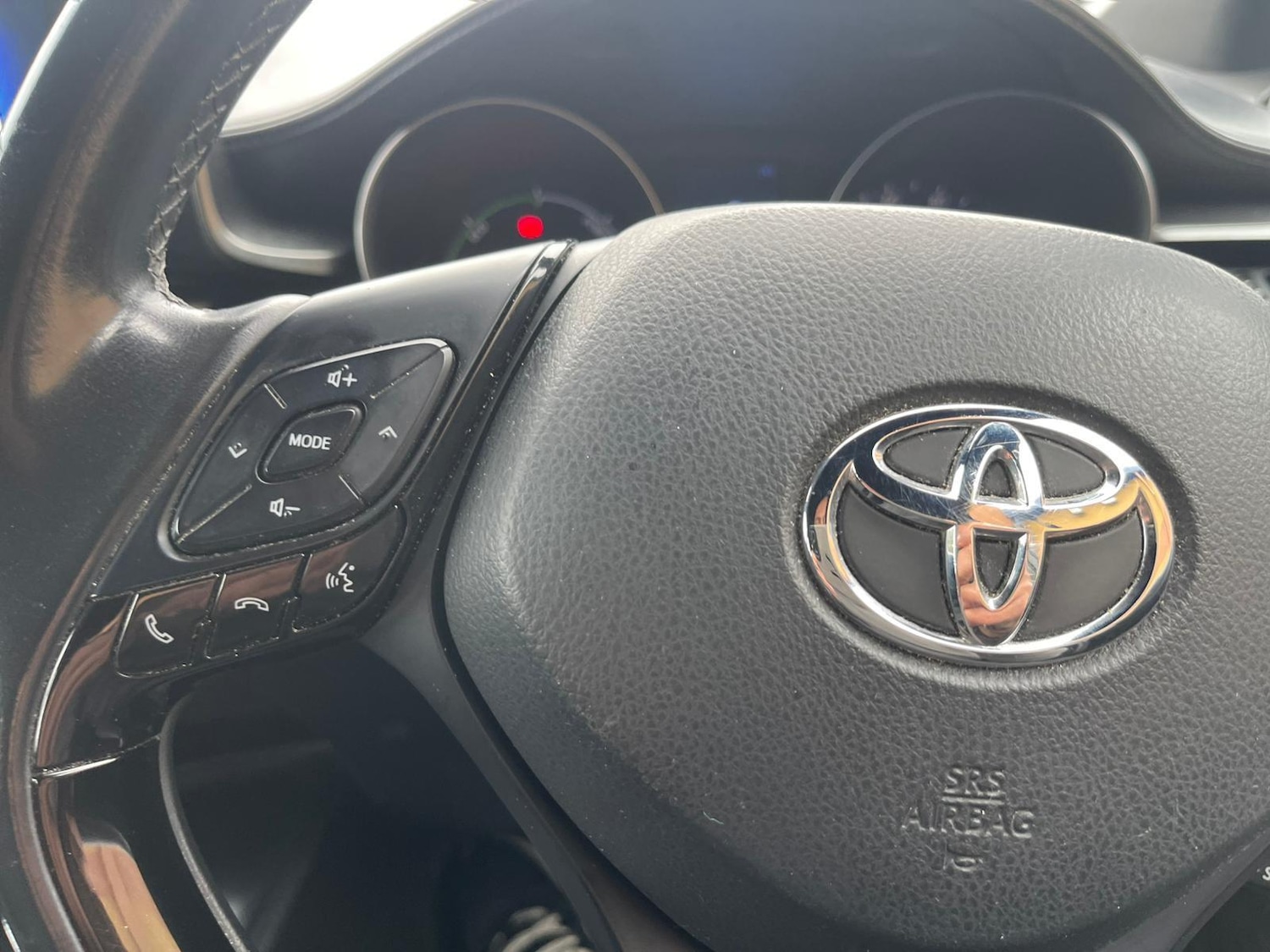 Used Toyota C-HR 2019 for sale - 76992433: Photo 25