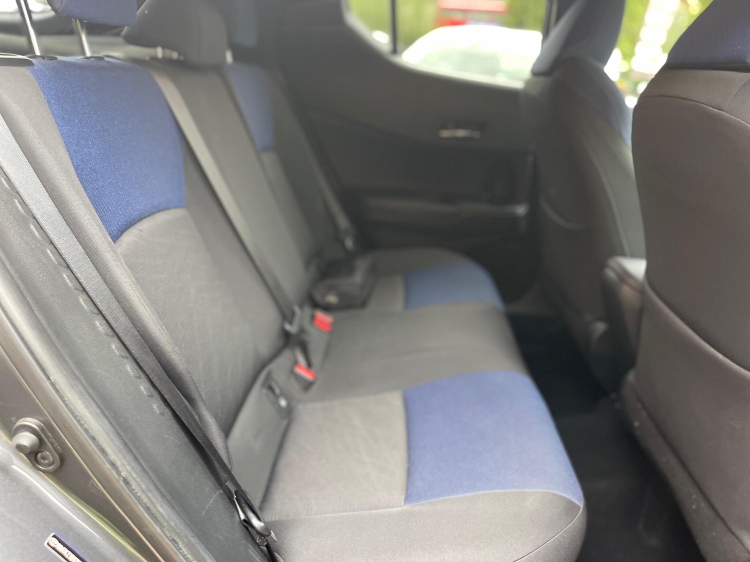 Used Toyota C-HR 2017 for sale - 76326413: Photo 17