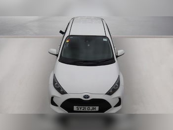 Used Toyota Yaris 2021 for sale - 78705192: Photo