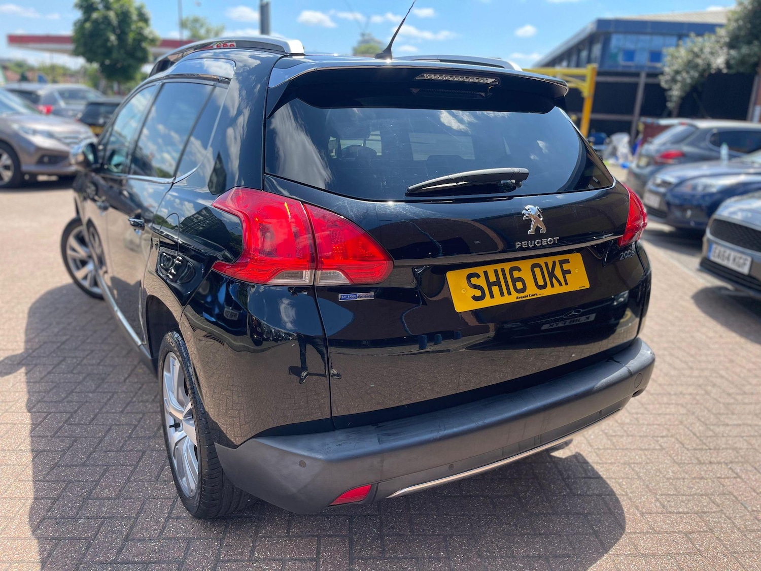 Used Peugeot 2008 2016 for sale - 76326752: Photo 3