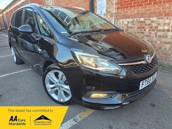 Used Vauxhall Zafira 2017 for sale - 76326065: Photo