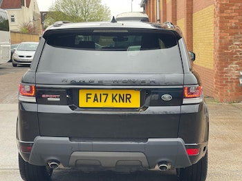Used Land Rover Range Rover Sport 2017 for sale - 76325982: Photo