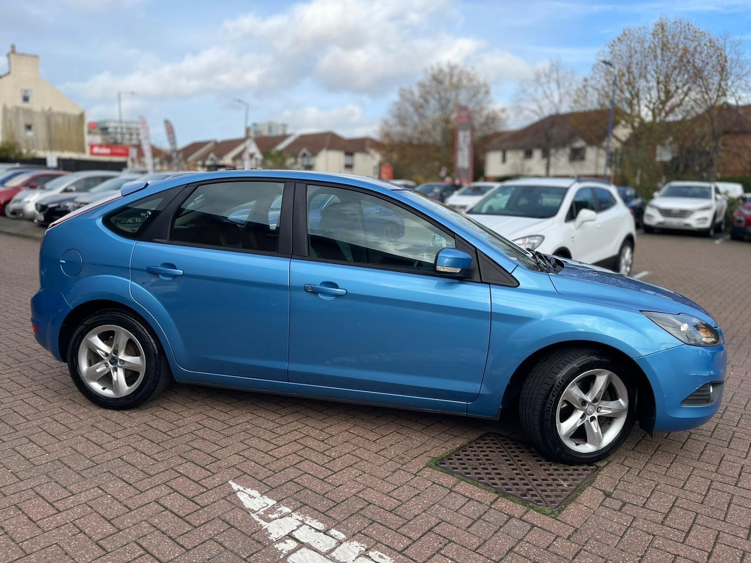 Used Ford Focus 2010 for sale - 76551929: Photo 12