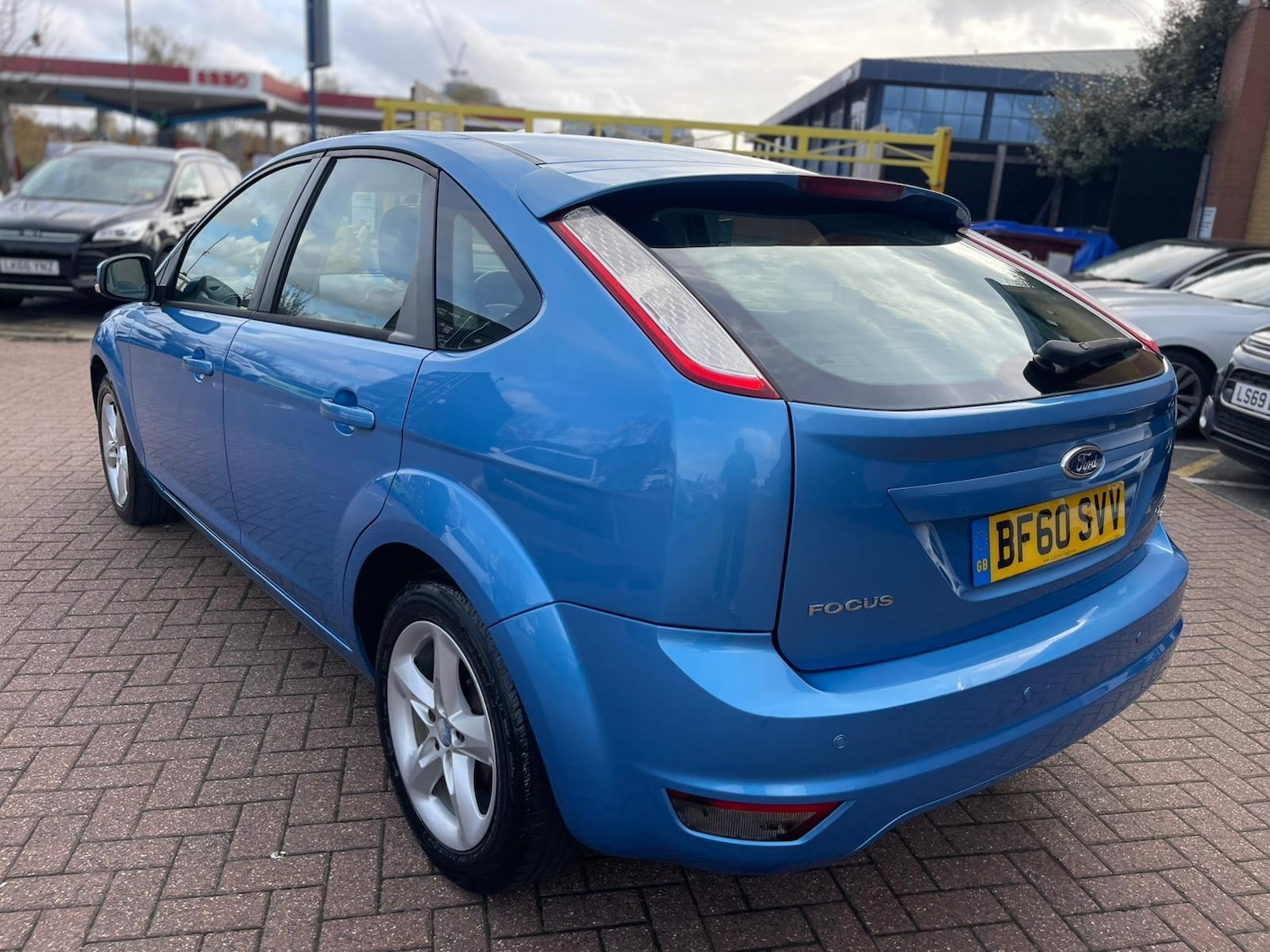 Used Ford Focus 2010 for sale - 76551929: Photo 9