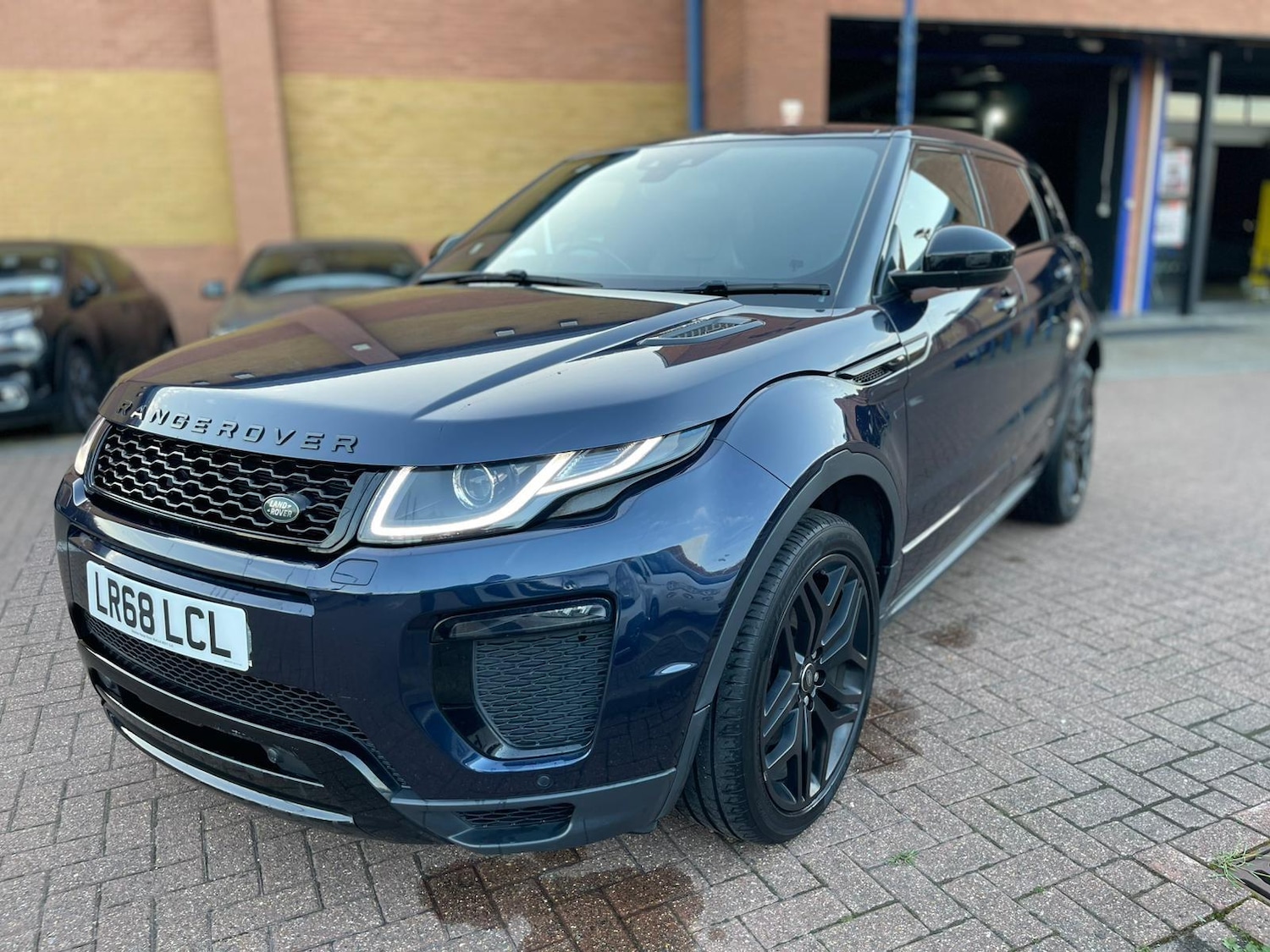 Used Land Rover Range Rover Evoque 2018 for sale - 76551930: Photo 11