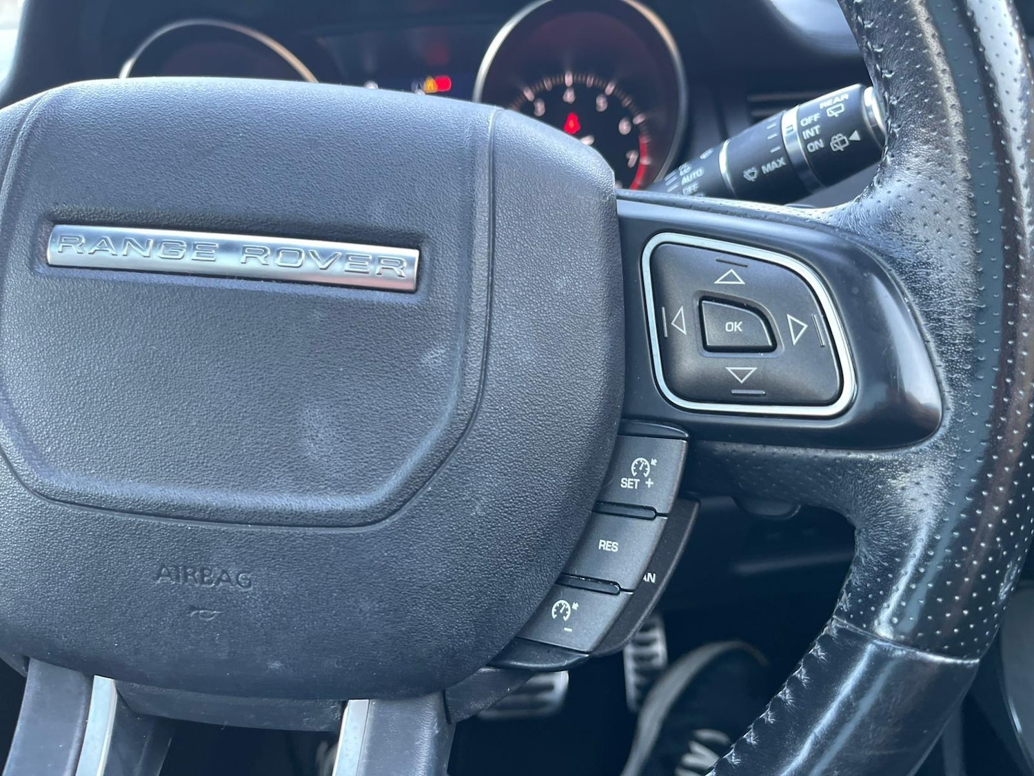 Used Land Rover Range Rover Evoque 2018 for sale - 76551930: Photo 32