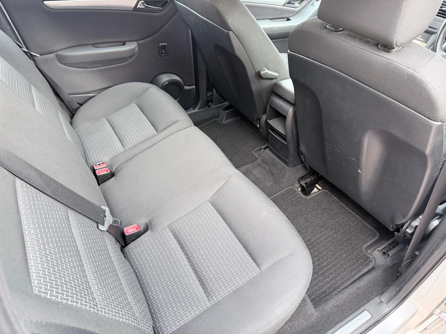 Used Mercedes-Benz B Class 2009 for sale - 76551948: Photo 20