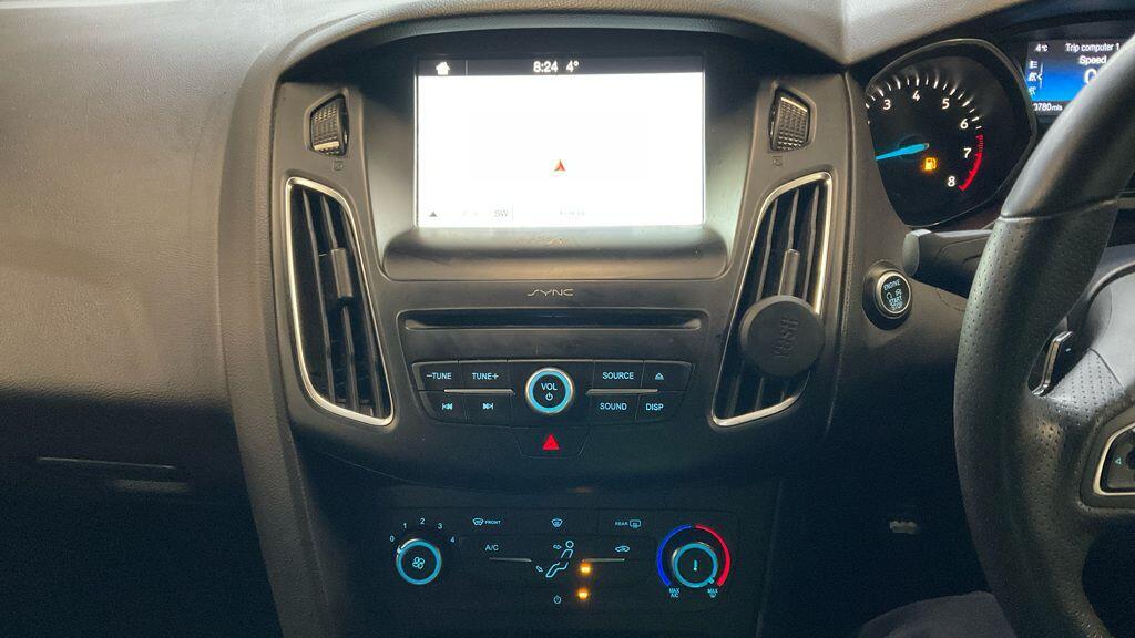 Used Ford Focus 2018 for sale - 77344492: Photo 9