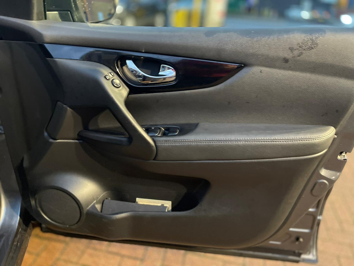 Used Nissan Qashqai 2015 for sale - 76432544: Photo 20