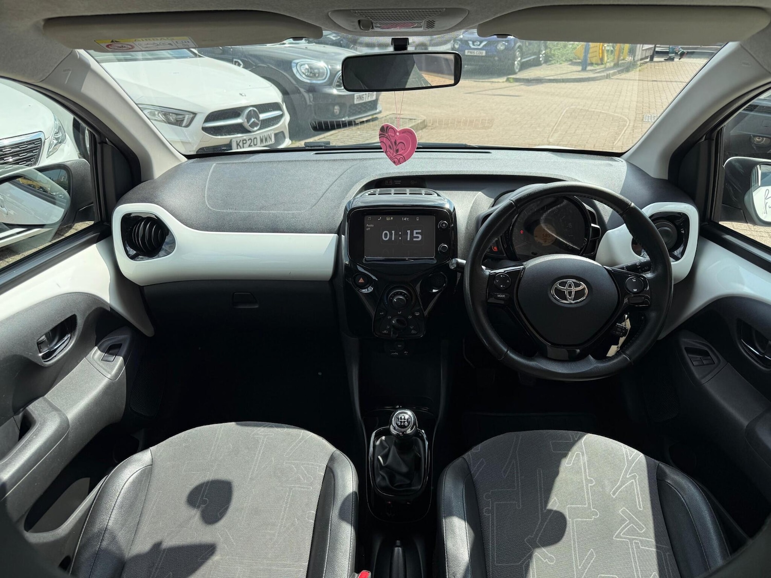 Used Toyota AYGO 2016 for sale - 76327124: Photo 18