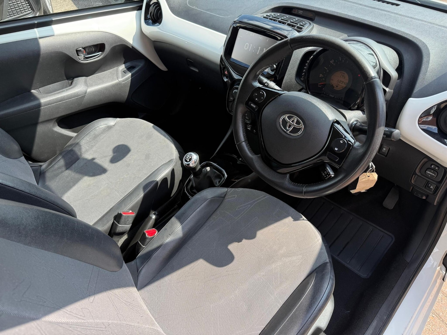 Used Toyota AYGO 2016 for sale - 76327124: Photo 20
