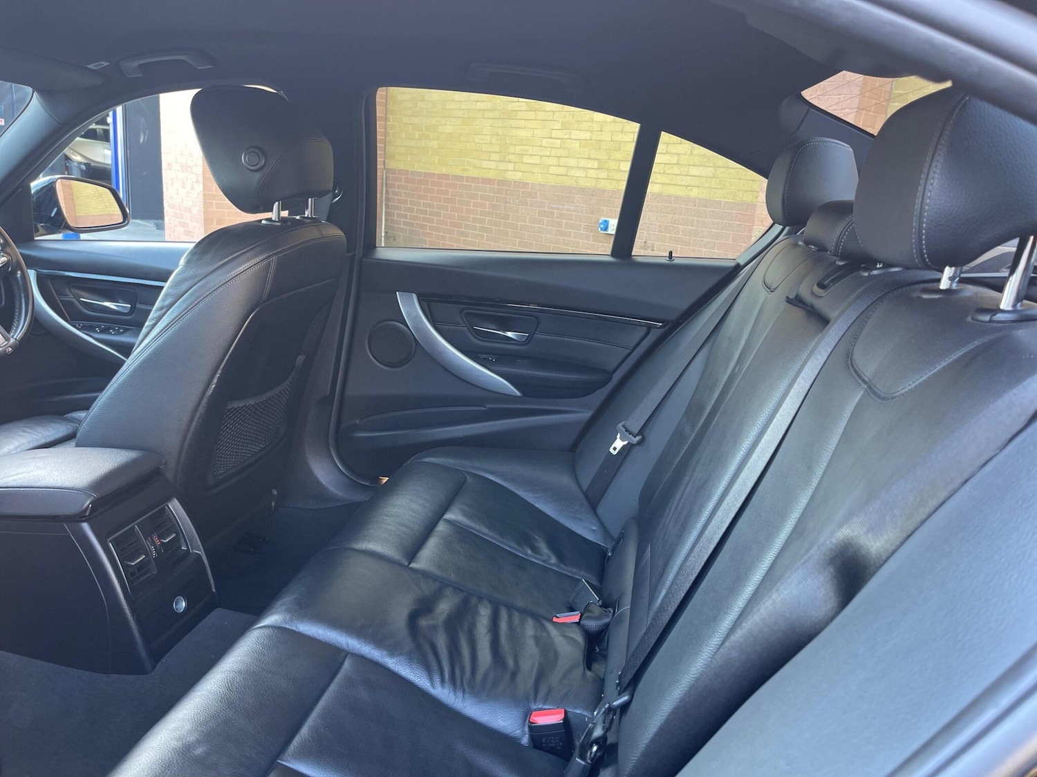 Used BMW 3 Series 2018 for sale - 77670615: Photo 29