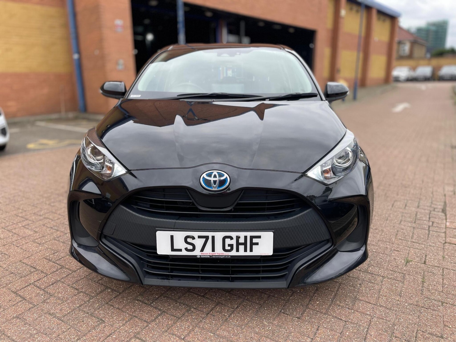 Used Toyota Yaris 2021 for sale - 76325930: Photo 14