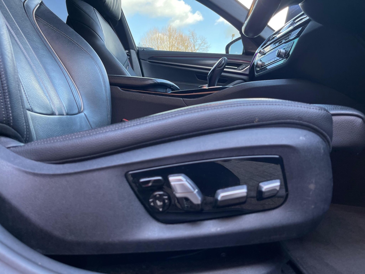 Used BMW 5 Series 2021 for sale - 78072126: Photo 26