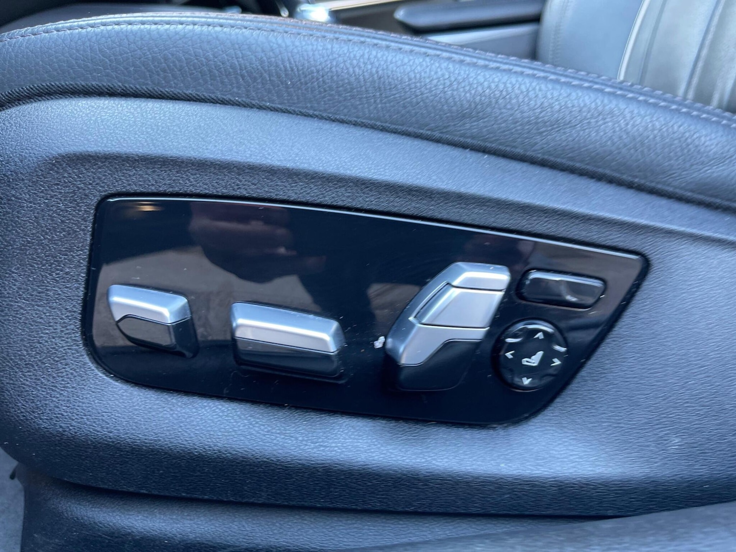 Used BMW 5 Series 2021 for sale - 78072126: Photo 40